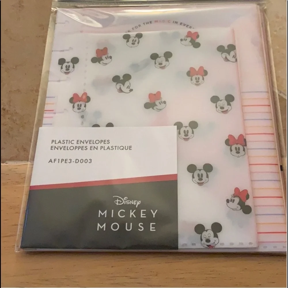 The Happy Planner Mickey and Minnie Mouse Snap In Envelopes EVERYDAY MAGIC.